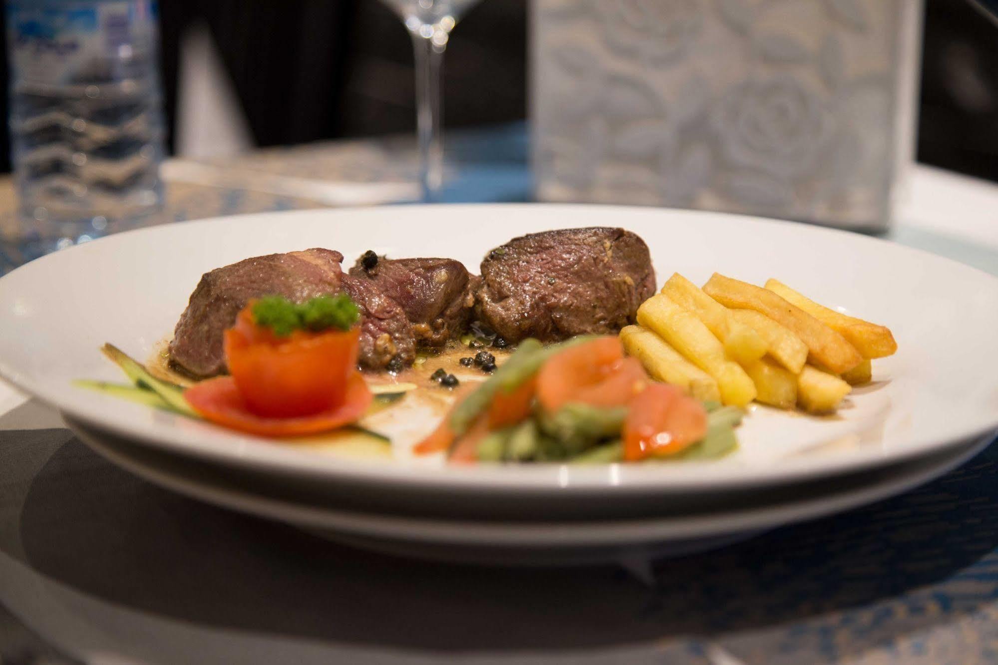 Hotel Semiramis City Center Nouakchott Kültér fotó